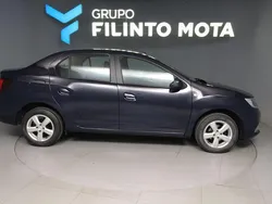Azul Usado 2018 Dacia Logan Comfort Sedan | € 9.990 (Bom preço)
