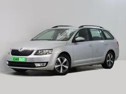 Cinzento Usado 2015 Skoda Octavia Carrinha | € 8.750 (Bom preço)