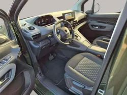 Verde Novo 2025 Peugeot e-Rifter GT Monovolume | € 48.999