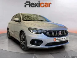 Cinza Usado 2020 Fiat Tipo Lounge Sedan | € 10.890 (Preço justo)