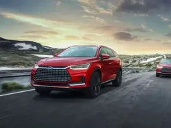 Cinzento Usado 2023 BYD Tang SUV | € 49.000