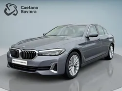 Cinza Usado 2020 BMW 530 iPerformance Sedan | € 43.900
