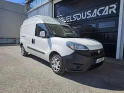 Branco Usado 2021 Fiat Doblò Monovolume | € 15.000 (Preço justo)