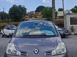 Cinzento platina Usado 2009 Renault Grand Modus Dynamique Monovolume | € 6.589