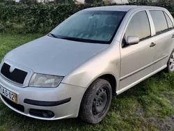 Usado 2005 Skoda Fabia Sedan | € 2.299 (Preço justo)
