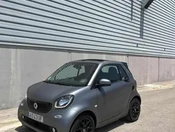 Cinzento Usado 2017 Smart ForTwo Electric Drive Cabrios | € 10.500 (Preço justo)