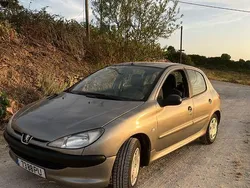 Usado 2000 Peugeot 206 Sedan | € 1.500