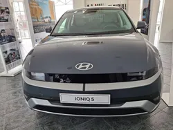 Digital teal (metalizada) Novo 2025 Hyundai Ioniq 5 Premium SUV | € 45.500 (Preço justo)