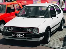 Branco Usado 1988 VW Golf II | € 11.500