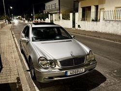 Usado 2002 Mercedes C220 Sedan | € 5.500
