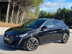 Preto Usado 2023 Peugeot 208 GT Citadino | € 18.990 (Preço elevado)