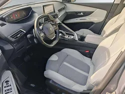 Cinza Usado 2020 Peugeot 5008 Allure Monovolume | € 25.499 (Preço elevado)