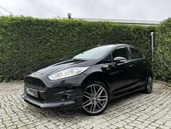 Preto Usado 2016 Ford Fiesta ST-Line Citadino | € 9.990 (Preço justo)