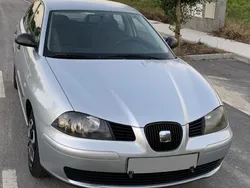 Usado 2004 Seat Ibiza Sedan | € 3.250 (Preço justo)