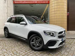 Branco Usado 2020 Mercedes GLB180 AMG line SUV | € 40.900 (Preço justo)