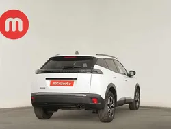 Branco Usado 2024 Peugeot 2008 SUV | € 22.499 (Preço justo)