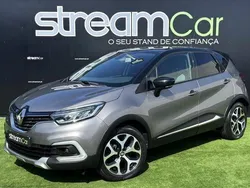 Cinzento Usado 2020 Renault Captur SUV | € 13.900 (Bom preço)