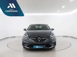 Cinza Usado 2023 Renault Mégane IV Techno Sedan | € 24.780 (Preço justo)