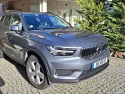 Usado 2019 Volvo XC40 SUV | € 28.500 (Preço elevado)
