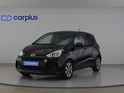 Azul Usado 2019 Hyundai i10 Comfort Citadino | € 10.900 (Preço justo)