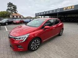 Vermelho Usado 2020 Renault Clio V Citadino | € 14.900 (Preço justo)