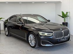 Cinza Usado 2021 BMW 730 Performance Sedan | € 49.990