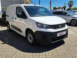 Branco Usado 2019 Peugeot Partner Van | € 12.900 (Preço justo)