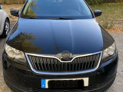 Usado 2014 Skoda Rapid Sedan | € 6.500
