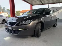 Cinzento Usado 2015 Peugeot 308 Access Citadino | € 11.500 (Caro)