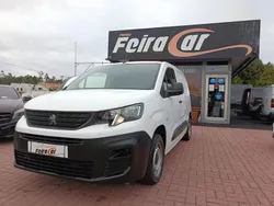 Branco Usado 2021 Peugeot Partner Premium Monovolume | € 14.000 (Preço justo)