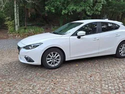 Usado 2015 Mazda 3 Sedan | € 12.800 (Caro)