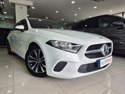 Branco Usado 2021 Mercedes A180 Style Sedan | € 23.990