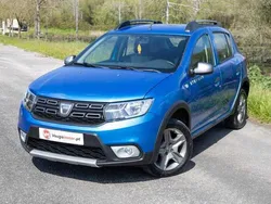 Azul Usado 2018 Dacia Sandero Citadino | € 12.700 (Preço justo)