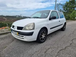 Branco Usado 2005 Renault Clio II | € 1.700