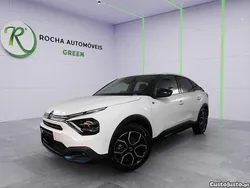 Branco Usado 2024 Citroën e-C4 Shine SUV | € 27.499