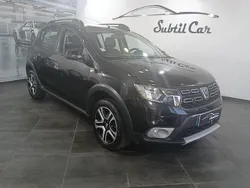 Preto Usado 2018 Dacia Sandero Stepway Citadino | € 9.990 (Preço justo)