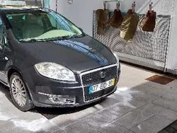 Usado 2007 Fiat Linea Sedan | € 3.500