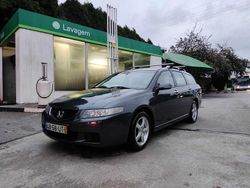 Usado 2003 Honda Accord Carrinha | € 2.700
