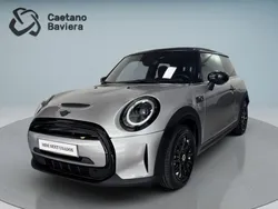 Cinza Usado 2023 Mini Cooper SE Citadino | € 29.000 (Preço elevado)