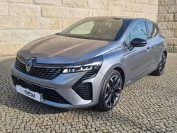 Cinza escuro Usado 2024 Renault Clio V Techno | € 22.250