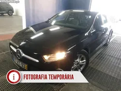 Preto Usado 2019 Mercedes A180 Style Citadino | € 23.890 (Preço elevado)