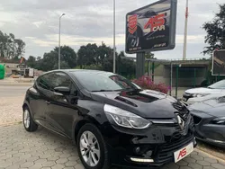 Preto Usado 2018 Renault Clio IV LIMITED Citadino | € 12.990 (Preço elevado)