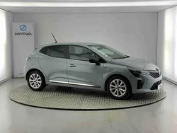 Cinzento Usado 2023 Renault Clio V | € 16.990 (Preço justo)