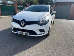 Branco Usado 2018 Renault Clio IV Zen | € 9.200 (Preço justo)