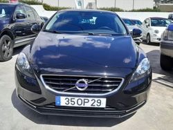 Preto Usado 2014 Volvo V40 Momentum Carrinha | € 16.500 (Caro)