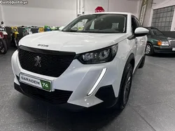 Branco Usado 2021 Peugeot 2008 Active SUV | € 15.800 (Bom preço)