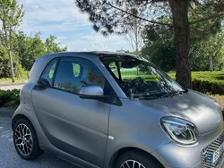 Cinzento Usado 2021 Smart ForTwo Electric Drive | € 12.600