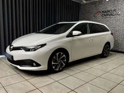 Toyota Auris Touring Sports