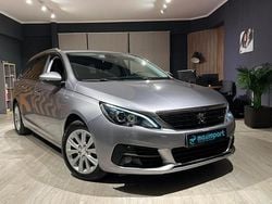Cinza Usado 2020 Peugeot 308 Style Carrinha | € 12.940 (Bom preço)
