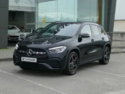 Preto Usado 2020 Mercedes GLA250 AMG line SUV | € 35.900 (Preço justo)
